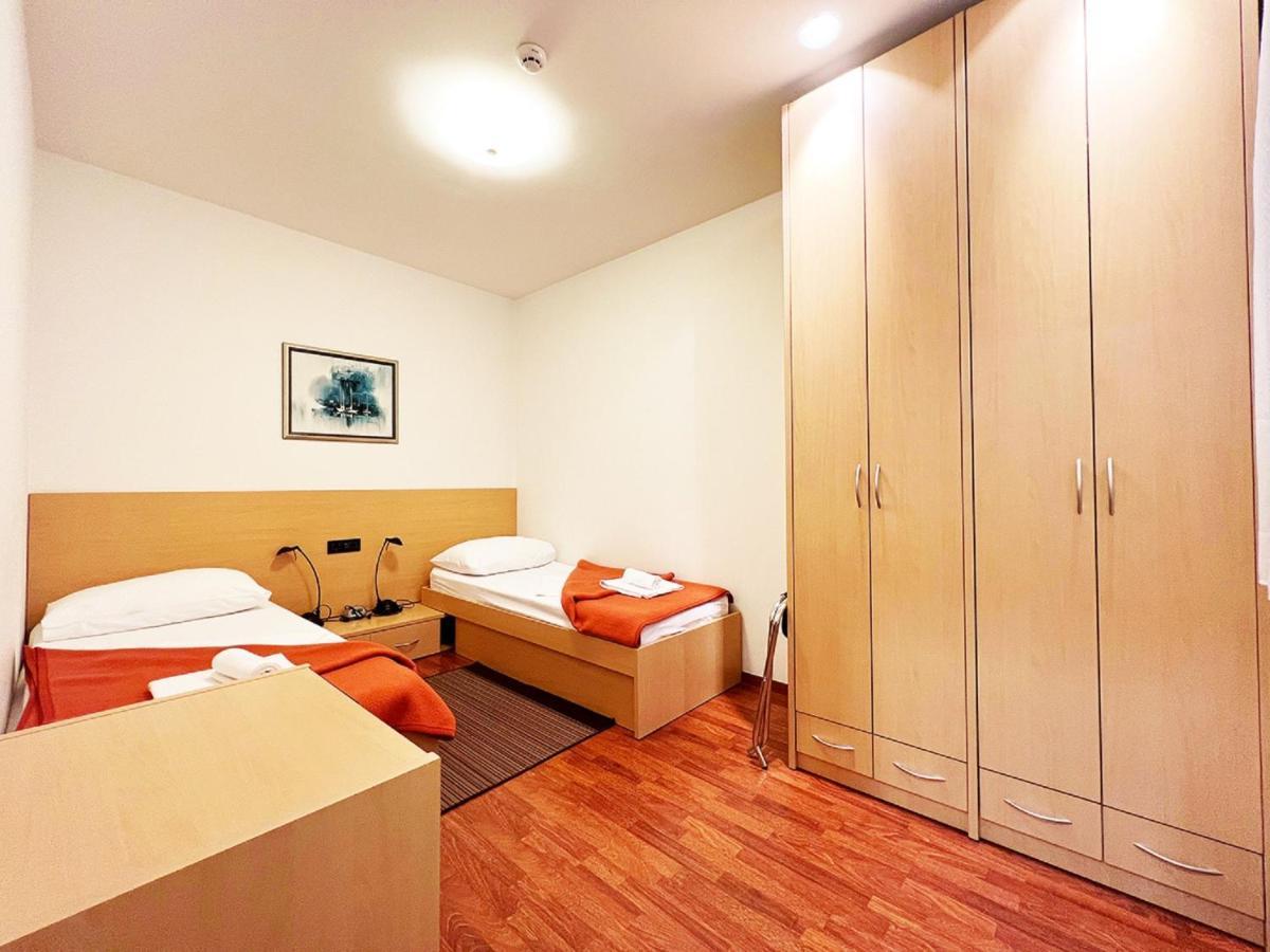 Rooms Studentsko Naselje Ivan Goran Kovacic 리예카 객실 사진